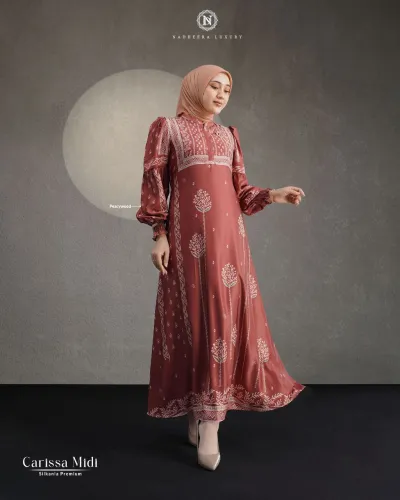 CARISSA MIDI NADHEERA Nadheera